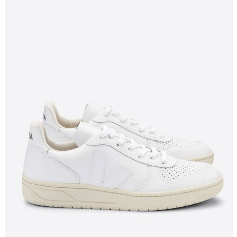 V-10 Leather Sneakers